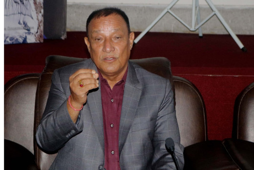 कोशीका मुख्यमन्त्री थापाको पद संकटमा, विश्वासको मत लिन कठिन